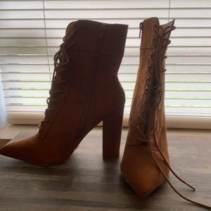 Size 7 rust boots